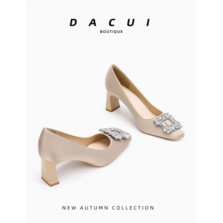 水钻方扣粗跟单鞋女设计感小众浅口绸缎法式仙女高跟鞋婚鞋小单鞋