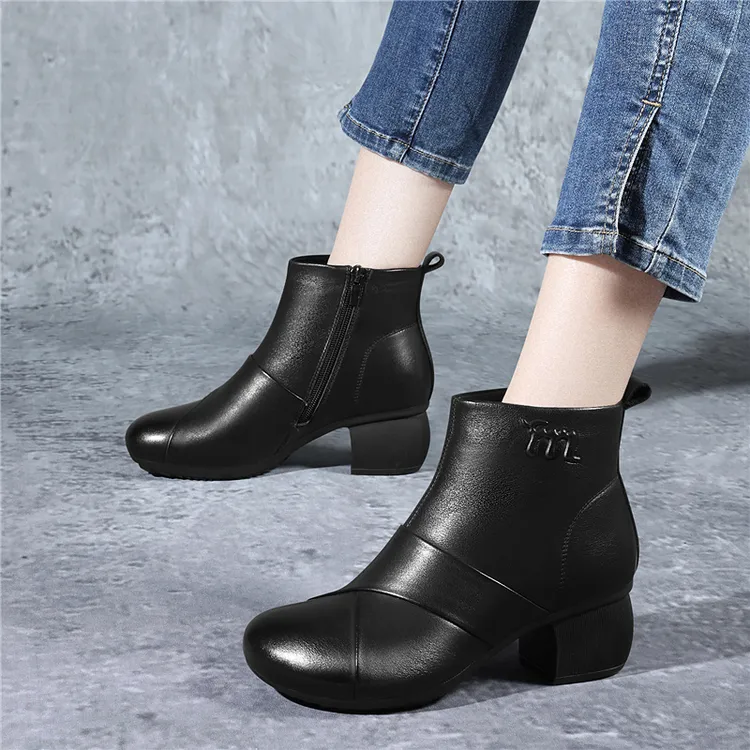 女款秋冬厚底高跟鞋妈妈鞋加绒短靴真皮软底女靴中年棉鞋牛皮防滑