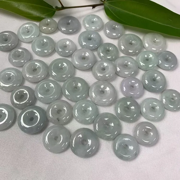 缅甸天然A货翡翠糯种平安无事百塔平安扣玉坠-有微瑕多样性发其一