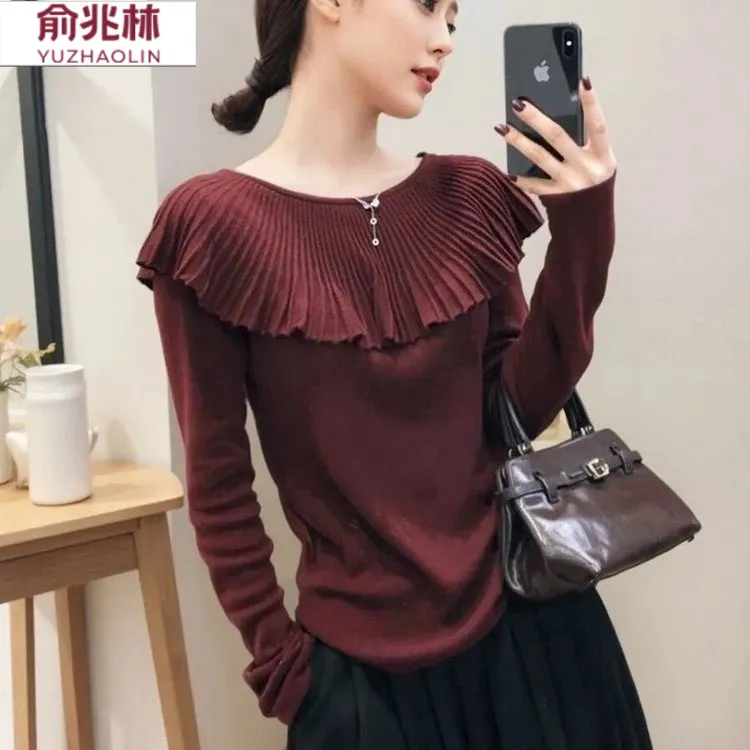 俞兆林爆款2025秋季款红色时尚显瘦气质长袖T恤女上衣荷叶边针织