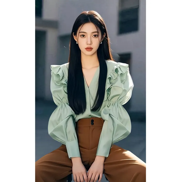 2025春季新款高级感轻奢减龄荷叶边拼接绿色泡泡长袖衬衫裤子套装
