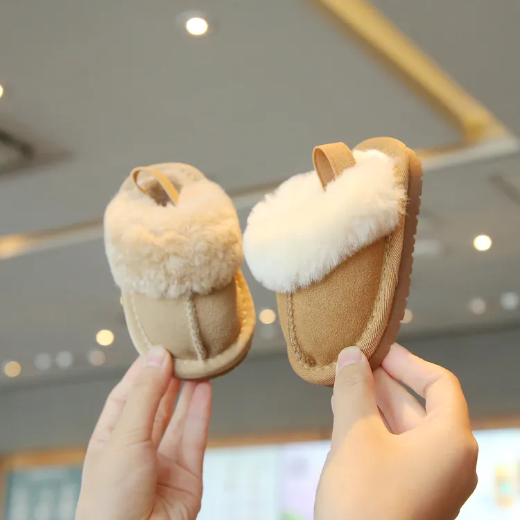 冬季女宝宝棉鞋1一2岁加绒加厚保暖婴儿雪地靴防滑软底小童学步鞋
