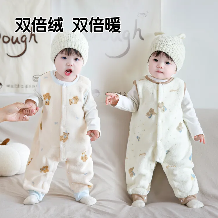 小月龄宝宝加绒裤子秋冬季新生婴儿薄绒入秋保暖裤幼儿背带裤冬天