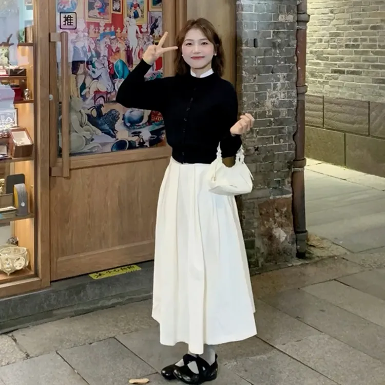 法式赫本风连衣裙子穿搭一整套女秋季小香气质风高级感长裙两件套