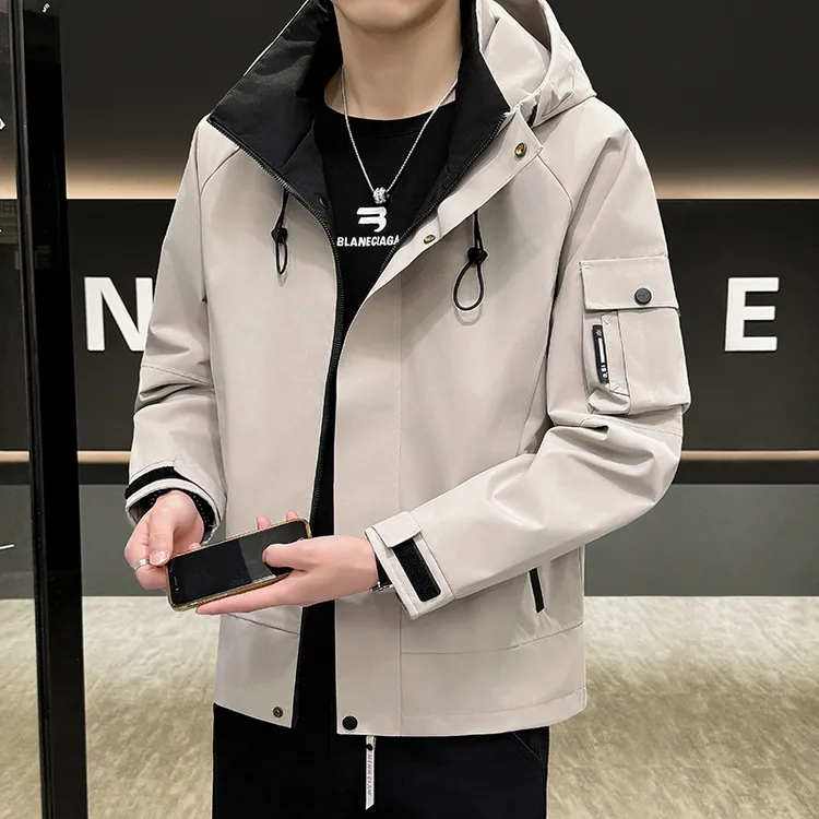 潮流春秋季连帽外套韩版潮牌休闲百搭工装夹克时尚运动简约户外冲