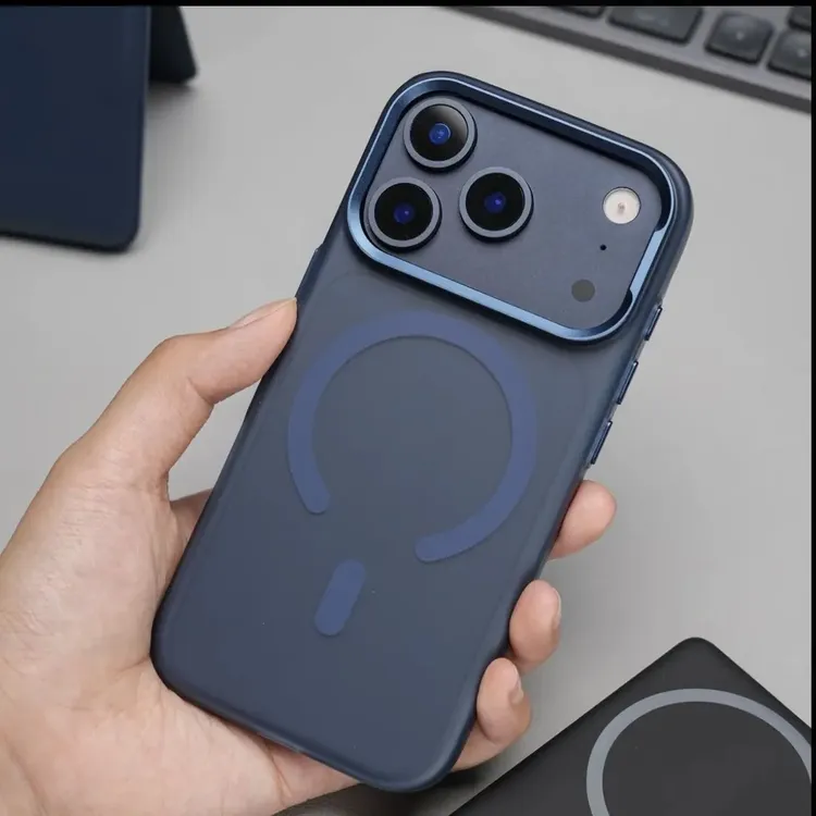 高级感超薄磁吸磨砂适用苹果iPhone17ProMax/15Pro手机壳防摔PC