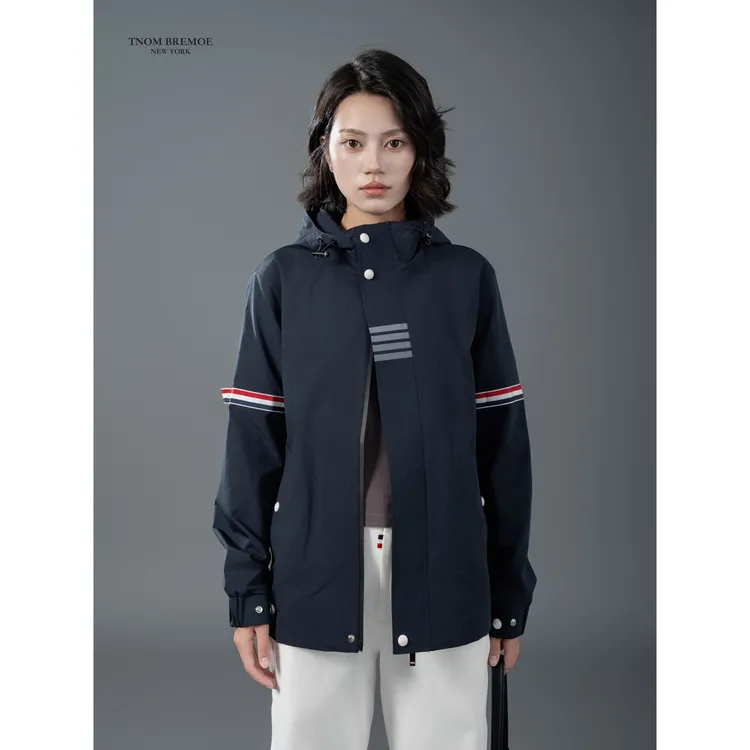 TB男女同款精致连帽工装风夹克防水防风潮流春秋运动风休闲夹克