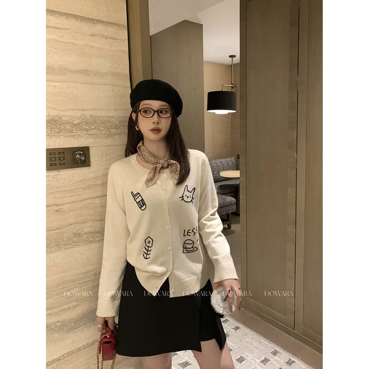 现货大婉酱微胖定制【温暖记忆】卡通刺绣针织开衫高级感外搭8931D