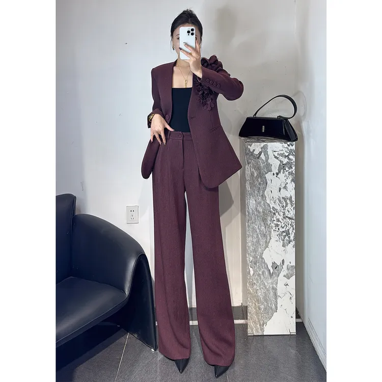 秋冬毛呢高奢老钱风炸街显瘦高定手工花朵西装阔腿裤套装两件套女