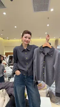 【洋洋精选】2025冬季新款百搭时尚简约气质牛仔拼接毛衣