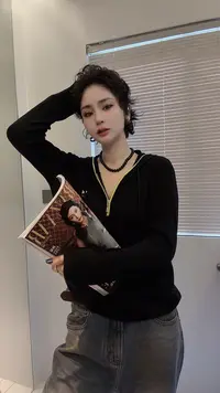 FANYE 2025早秋新款设计感拼色连帽刺绣针织拉链卫衣