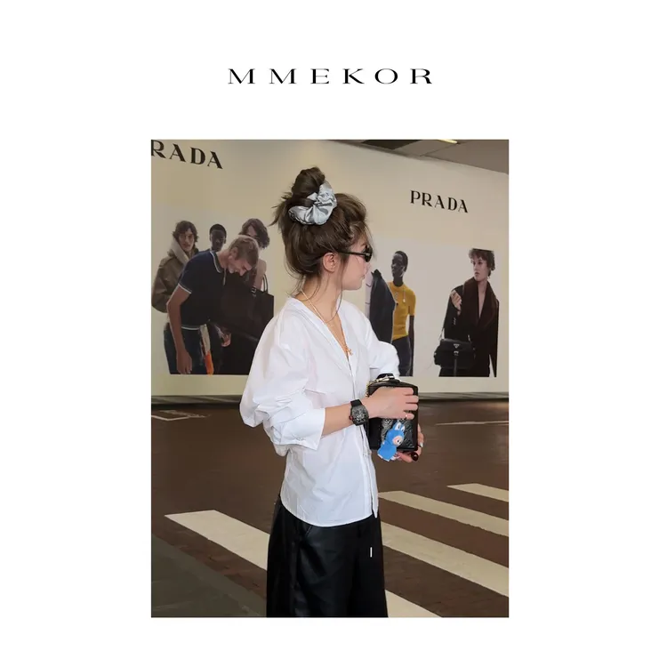 MMEKOR“幻境女士”衬衫 2025新款职场不费力V领简约上衣 89577