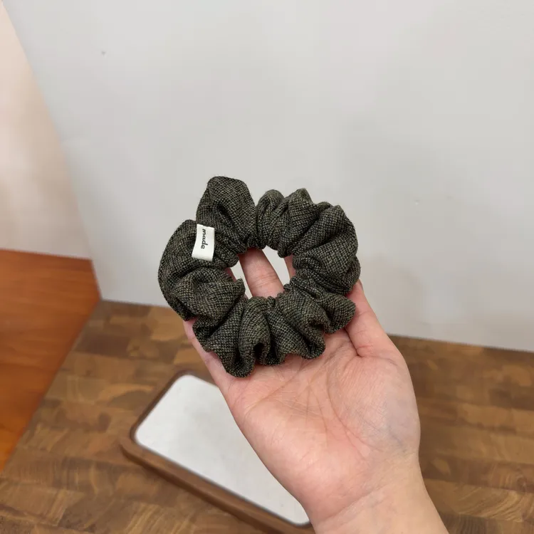 韩系复古绿色大肠发圈女秋冬ins风简约气质百搭发绳头饰