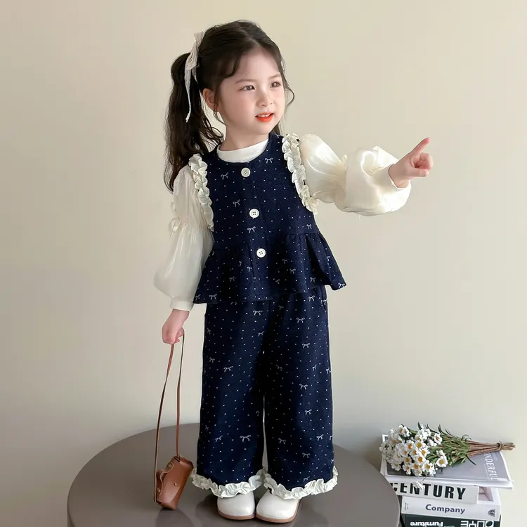 女童牛仔套装春秋季2025新款儿童韩系秋装女宝波点牛仔马甲三件套