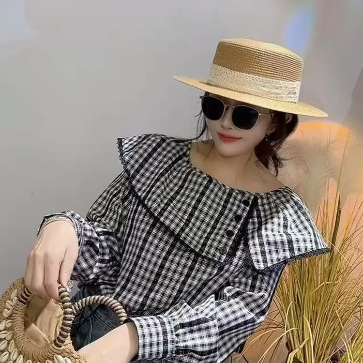 韩系蕾丝拼接荷叶领格子长袖衬衫女春季爆款宽松气质减龄别致衬衣