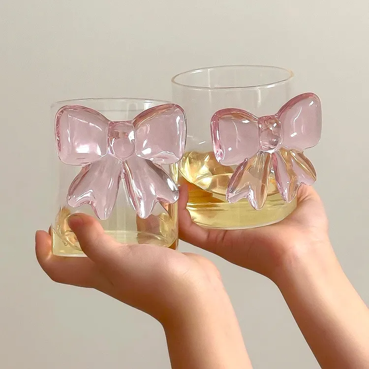 【令人心动的杯子】轻奢粉色大蝴蝶结玻璃杯ins风耐热高硼硅冷饮杯