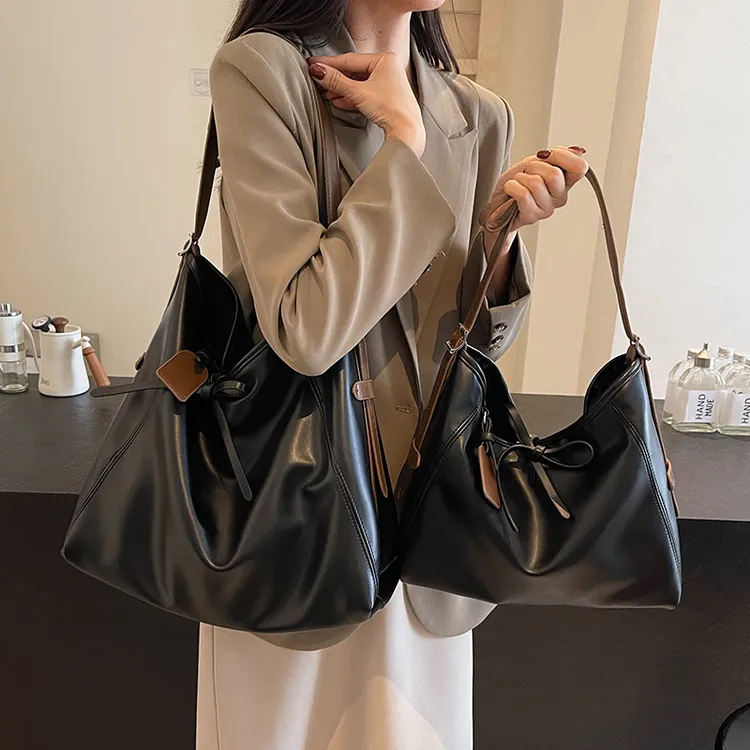 休闲包包女大容量2025新款秋冬百搭单肩斜挎包简约上班通勤托特包