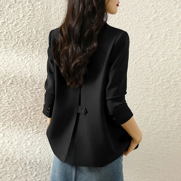 高级感黑色西装外套女春秋2025新款休闲小个子上衣韩版爆款西服女