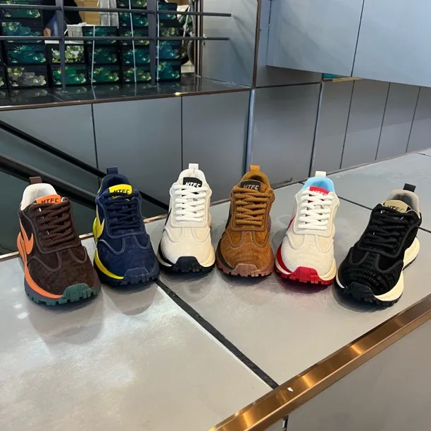 早秋新款皮面低帮舒适透气百搭时尚男款休闲鞋运动鞋阿甘鞋