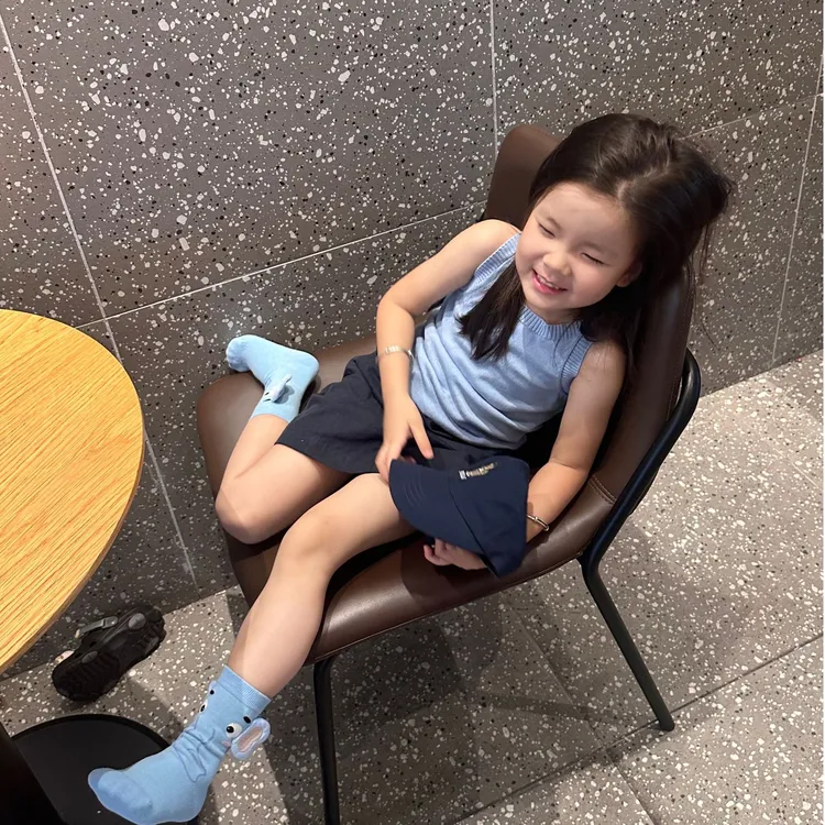 现货】壹妈童装女童早秋套装蓝色背心时髦洋气藏青色学院风短裙