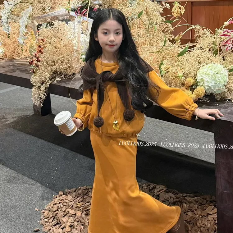 萝莉家 年货女童高级感洋气套装带披肩三件套套装 