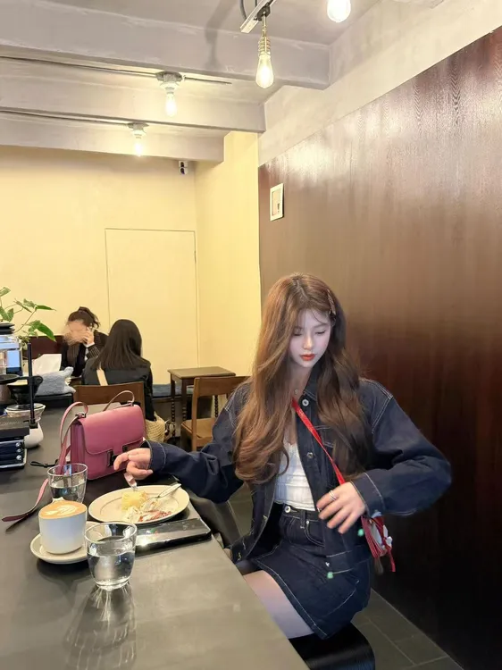 2025春季新款复古宽松翻领牛仔外套百搭高腰显瘦半身裙两件套套装