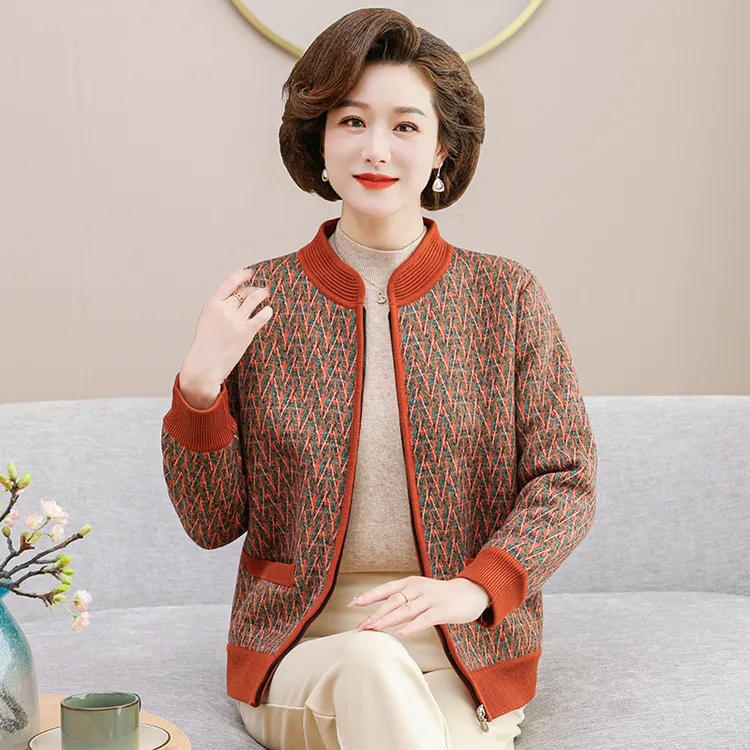妈妈装加绒加厚外套中年中老年毛衣开衫洋气时尚秋冬中年保暖棉衣
