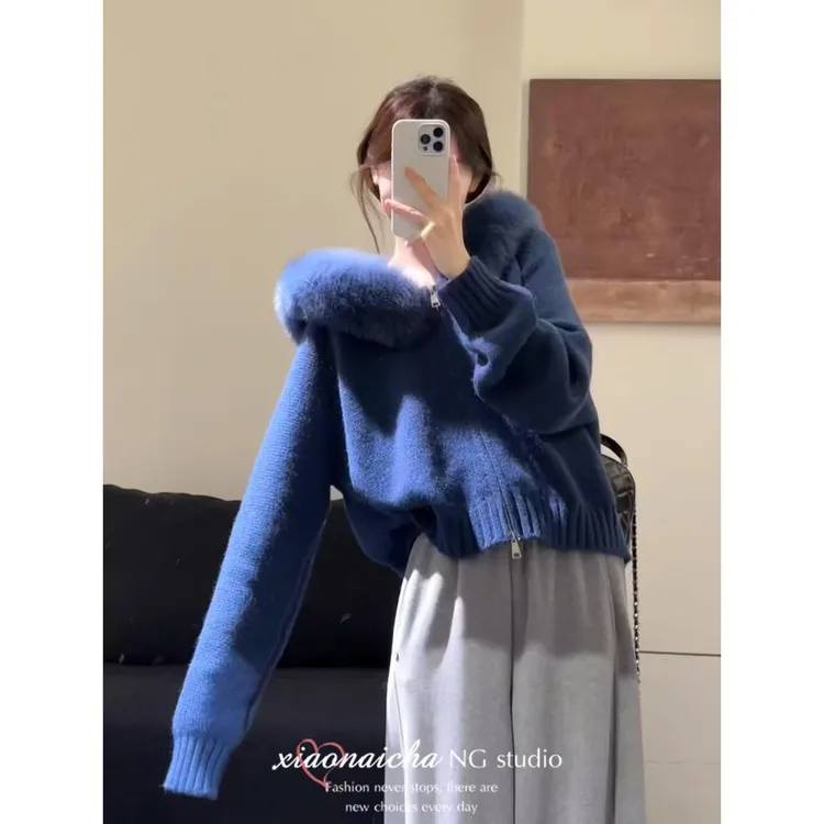 慵懒风蓝色毛领连帽针织开衫女秋冬季新款高级感宽松软糯毛衣外套