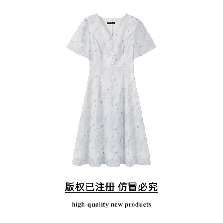 奢姿大码女装2025夏季时尚V领连衣裙胖妹妹气质纽扣装饰碎花裙子