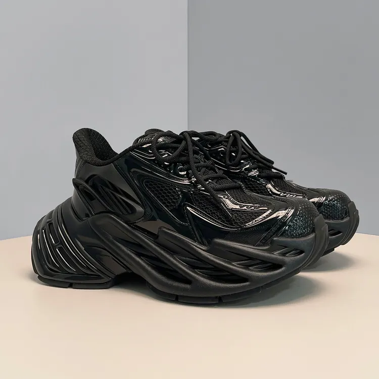 黑色奇迹老爹鞋11CM隐形增高痞帅百搭时尚潮鞋休闲小众酷风运动鞋