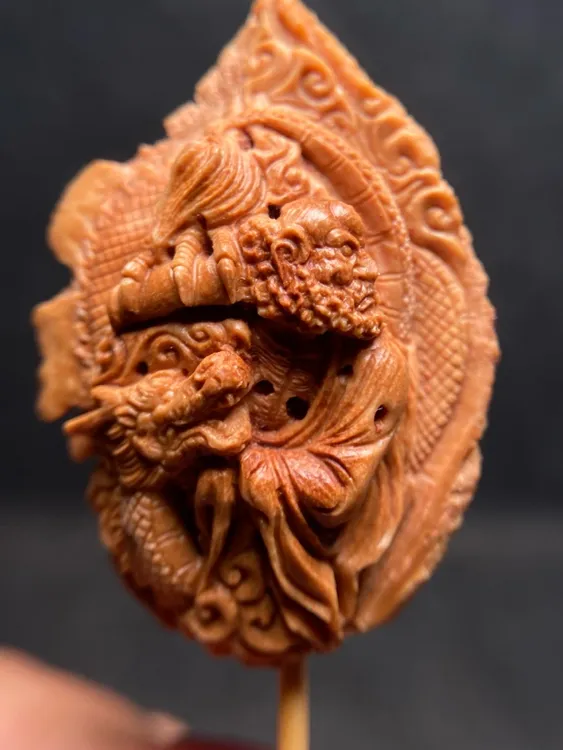 3.0尺寸大桃核纯手工浮雕御龙达摩单颗把件挂坠每颗不一样