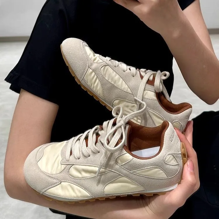 复古拼色内增高德训女鞋厚底2025新款透气运动休闲褶皱感百搭阿甘