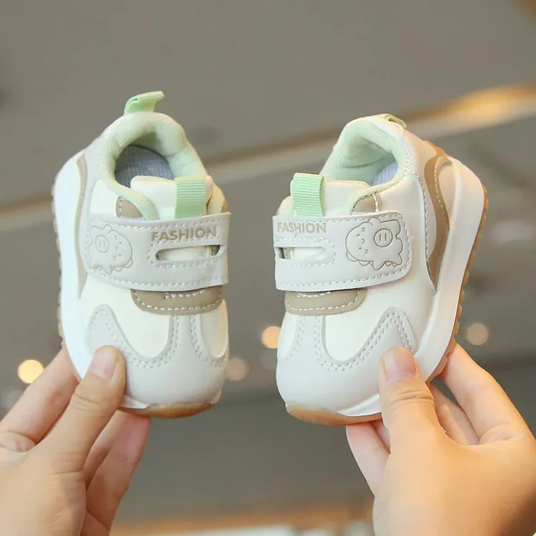 春秋鞋新款宝宝软底透气学步鞋小童运动鞋软底男女小童魔术贴卡通