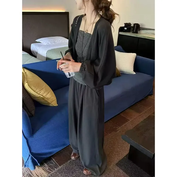 条纹吊带背心开衫外套+阔腿裤三件套女2025秋季新款休闲时尚套装