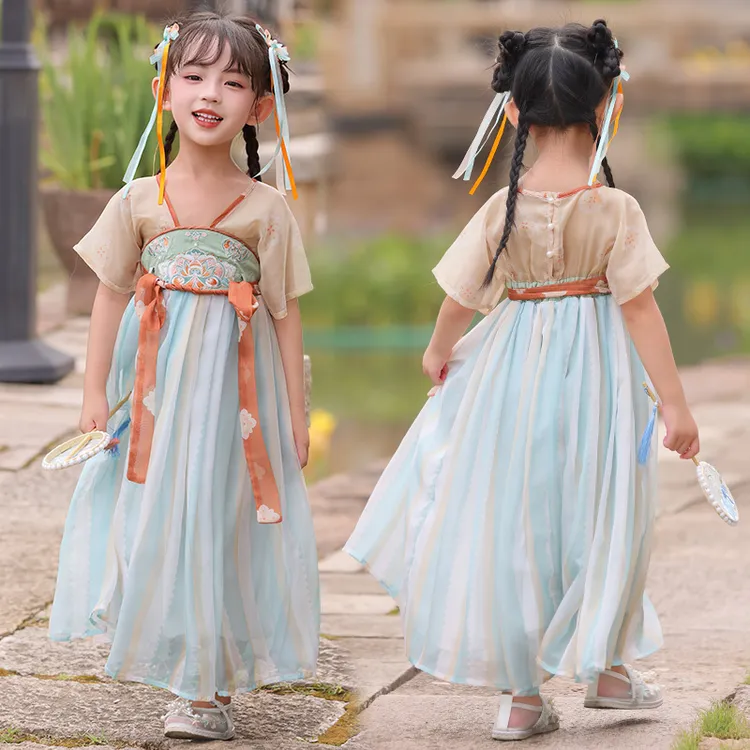 汉服女童2025新款儿童国风连衣裙幼儿园中秋节表演日常可穿襦裙