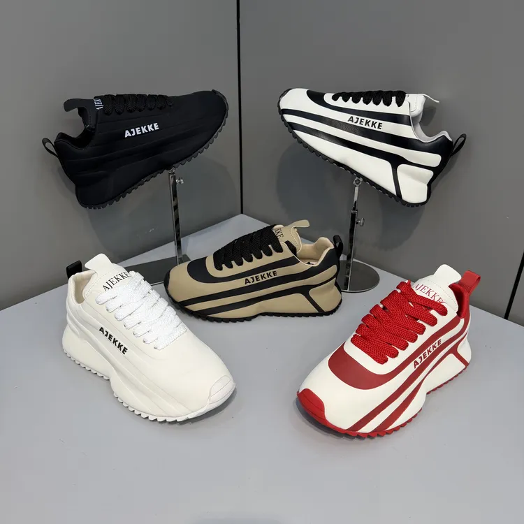 2025男士秋冬季时尚青春小众日常潮男必备轻奢加厚潮鞋（皮鞋尺码）