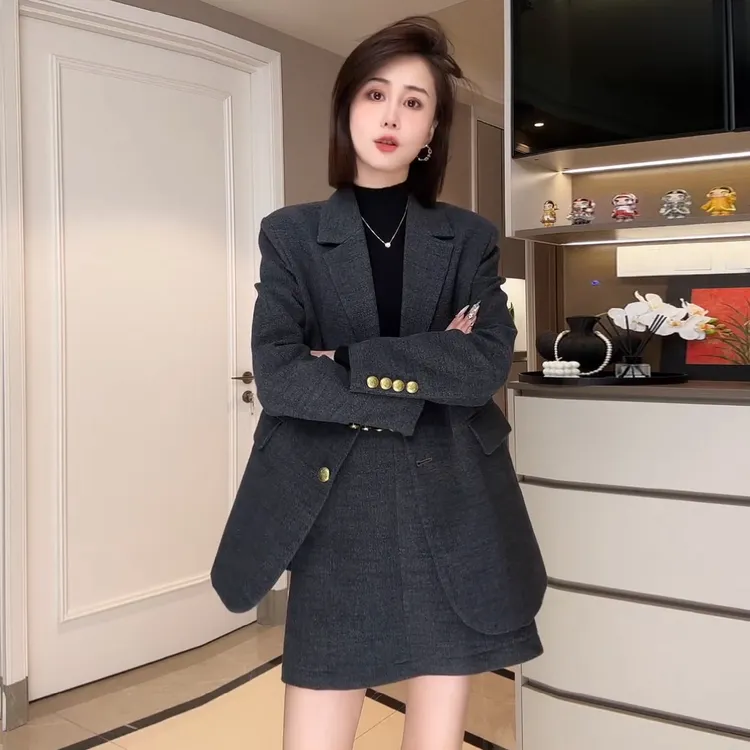 新款毛呢休闲秋冬两件套女百搭轻奢时尚小西装简约妮子西服套裙