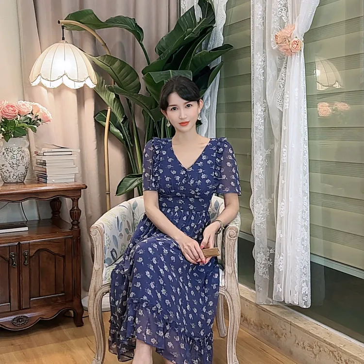 【翠影芳踪】 AN096 安妮老板 法式碎花复古显白碎花短袖连衣裙