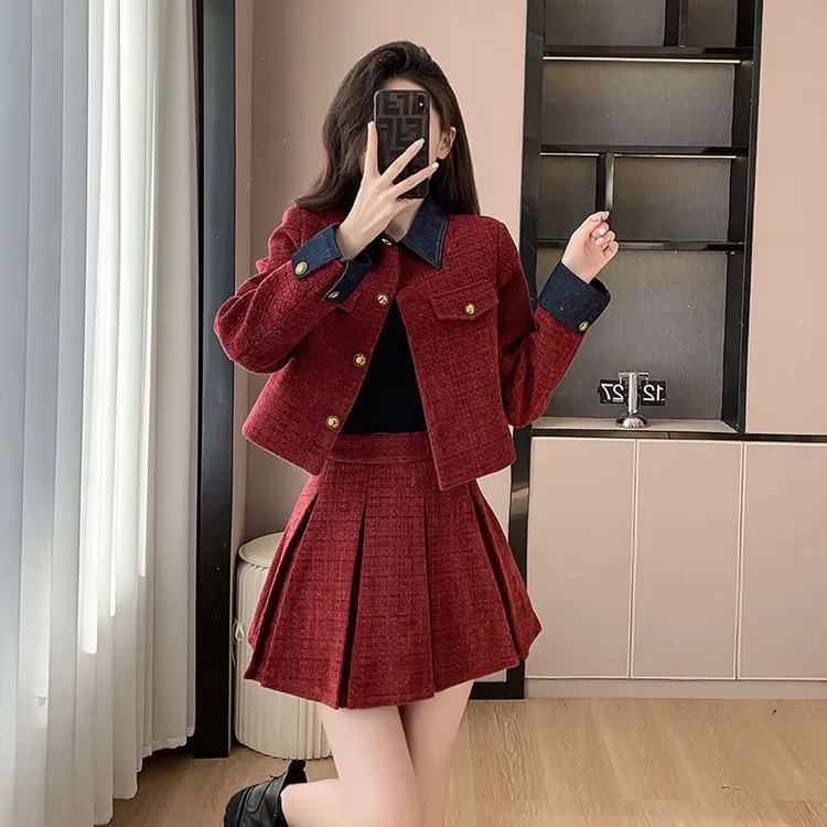 红色两件牛仔领2024香风外套新款百褶裙名媛高级两件套秋冬套装
