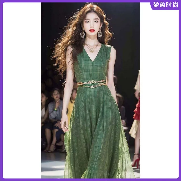 l薄荷曼波风绿色格子连衣裙无袖茶歇法式长裙子夏季女装2024年新I
