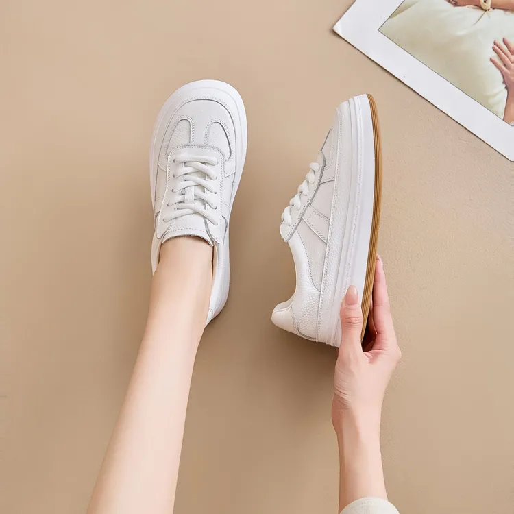 头层牛皮软底小白鞋女四季新款韩版休闲百搭平底耐磨运动板鞋