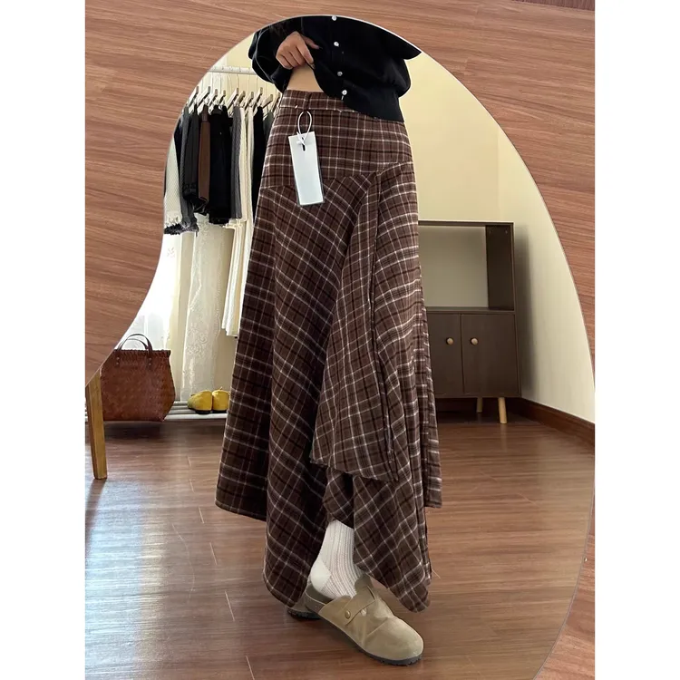 美拉德不规则格子半身裙女秋季新款大码胖mm高腰遮肚显瘦a字伞裙