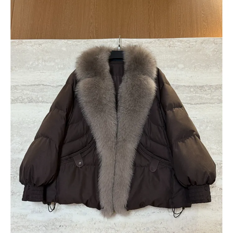 TANTAN短款时尚宽松加厚冬季狐狸毛领鹅绒服4311