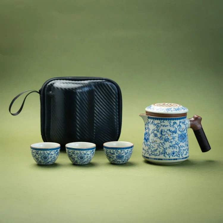 汝窑缠枝莲旅行功夫茶具便携式快客杯茶水分离陶瓷户外泡茶杯