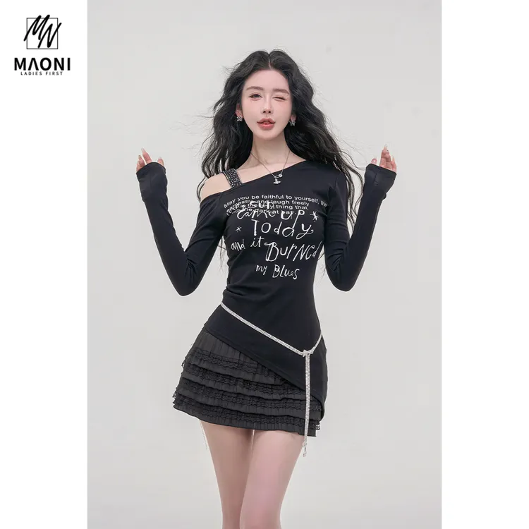 毛妮LADIESFIRST【轻潮漫记】闪钻单边吊带T恤早秋字母印花L2111