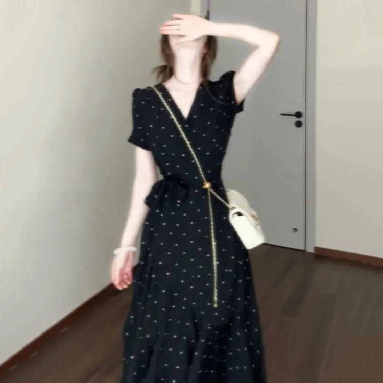【现货+运补】法式v领黑色波点连衣裙子女高级感收腰显瘦长裙4980