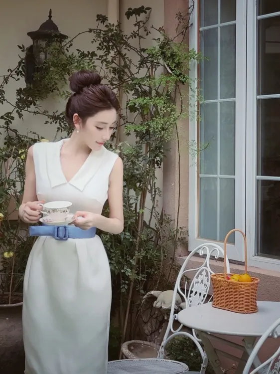 WW定制「赫本裙」法式轻奢气质缎面修身显瘦收腰洋气连衣裙