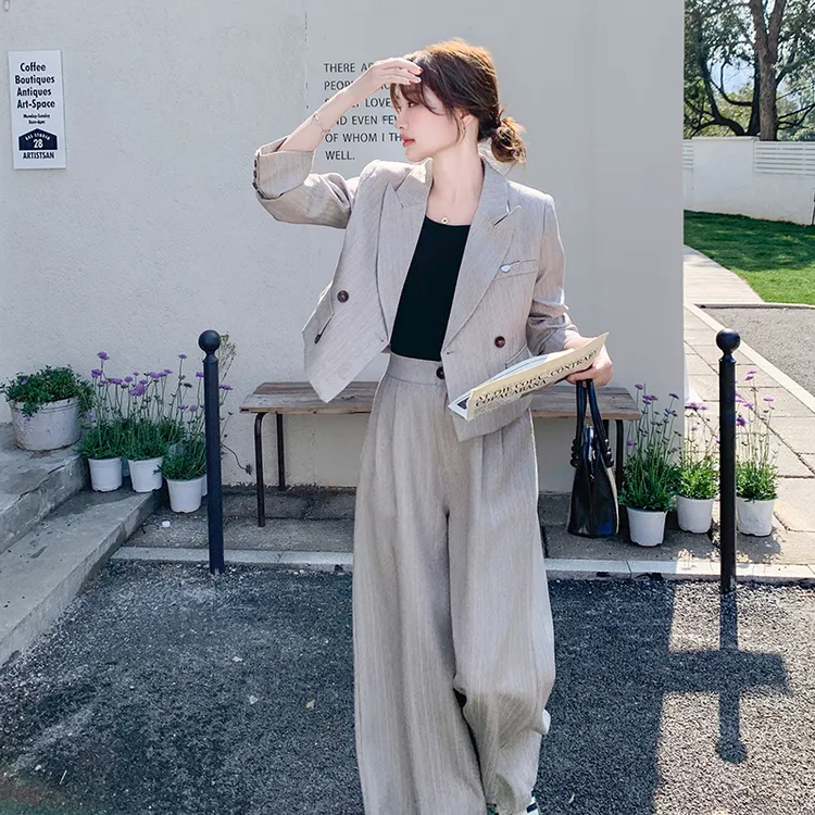 高级感经典西装套装女2025春新款韩系气质显瘦小个子阔腿裤两件套