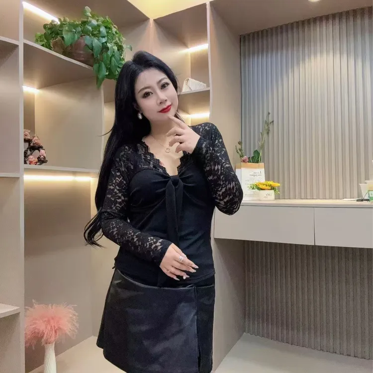 冬季加绒上衣-冠 7039时尚潮流蕾丝镂空蝴蝶结款胖MM大码女装新款