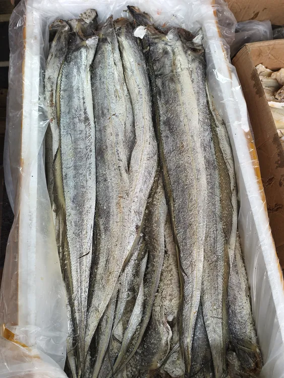 咸带鱼批发半干咸刀鱼咸舟山带鱼咸鱼干批发腌制鱼干海鲜干货